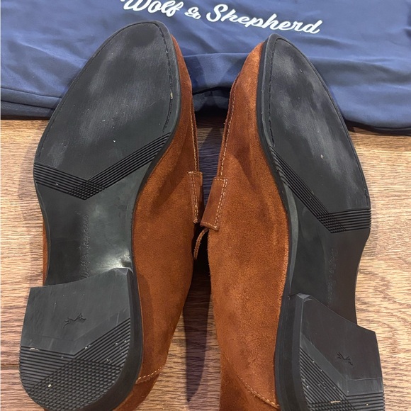 Sleek Brown Suede Men's Slip-On Loafers - Picture 4 of 5